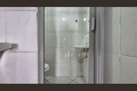 Casa à venda com 128m², 2 quartos e 2 vagasBanheiro 