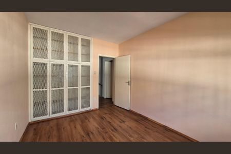 Quarto  de casa para alugar com 2 quartos, 128m² em Vila Vilma, Santo André