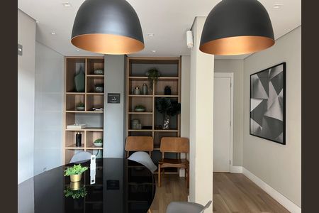 Apartamento à venda com 69m², 2 quartos e 1 vagaÁrea comum