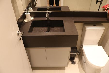 Apartamento à venda com 69m², 2 quartos e 1 vagaBanheiro 2