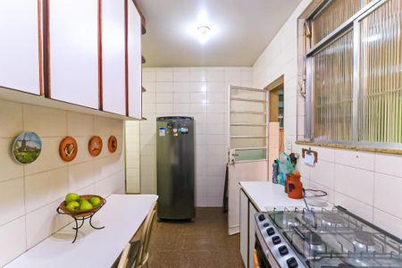 Casa para alugar com 153m², 2 quartos e 2 vagasCozinha