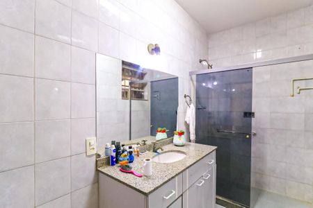Casa para alugar com 153m², 2 quartos e 2 vagasBanheiro