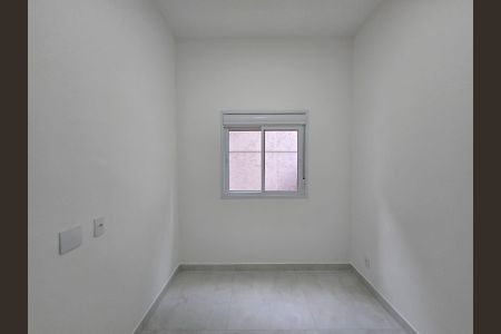 Quarto 01 de apartamento para alugar com 2 quartos, 44m² em Jardim Normandia, Guarulhos