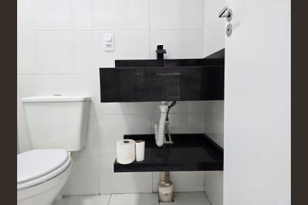 Apartamento para alugar com 44m², 2 quartos e 1 vagaBanheiro Social