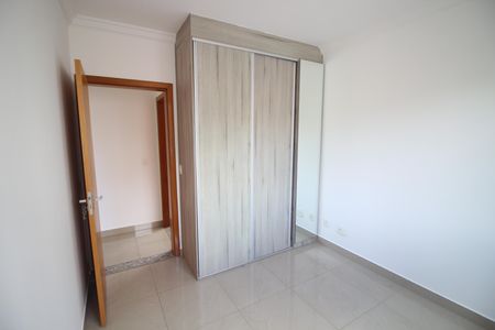 Apartamento para alugar com 81m², 3 quartos e 1 vagaQuarto 2