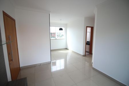 Sala de apartamento para alugar com 3 quartos, 81m² em Diamante, Belo Horizonte