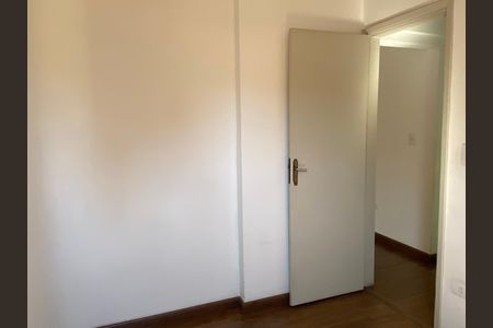 Apartamento à venda com 74m², 3 quartos e 1 vagaQuarto 2