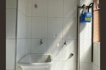 Apartamento à venda com 74m², 3 quartos e 1 vagaÁrea de Serviço