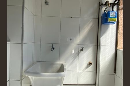 Apartamento à venda com 74m², 3 quartos e 1 vagaÁrea de Serviço