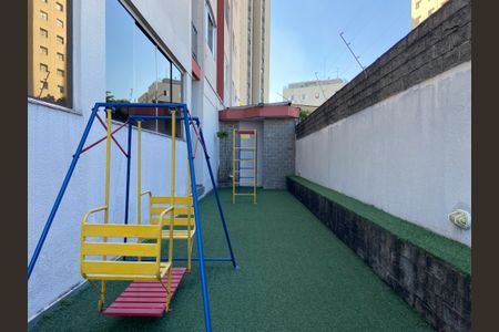 Apartamento à venda com 74m², 3 quartos e 1 vagaÁrea comum - Playground