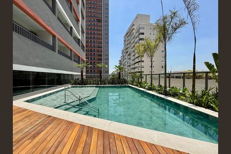 Studio à venda com 25m², 1 quarto e sem vagaPiscina 