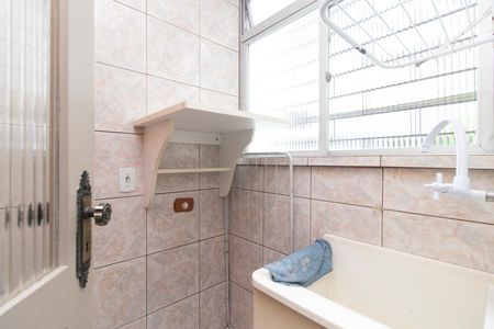 Apartamento à venda com 68m², 2 quartos e 1 vaga Apartamento à venda com 68m², 2 quartos e 1 vagaCozinha e Área de Serviço