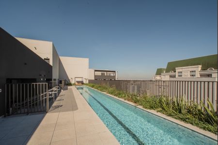 Studio à venda com 30m², 1 quarto e sem vagaÁrea comum - Piscina