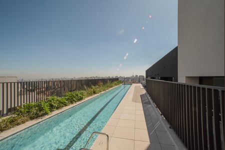 Studio à venda com 30m², 1 quarto e sem vagaÁrea comum - Piscina