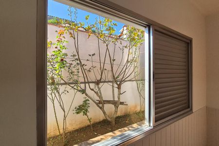 Casa para alugar com 200m², 3 quartos e 4 vagas Casa para alugar com 200m², 3 quartos e 4 vagasQuarto 3 - vista