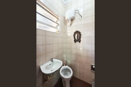Casa para alugar com 200m², 3 quartos e 4 vagas Casa para alugar com 200m², 3 quartos e 4 vagasGaragem - Banheiro de serviço