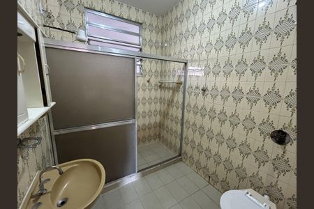Apartamento para alugar com 78m², 3 quartos e sem vagaBanheiro