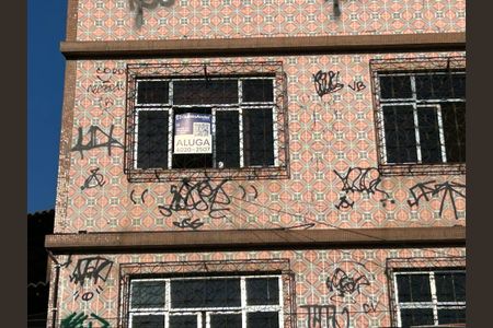 Apartamento para alugar com 78m², 3 quartos e sem vagaFachada + placa