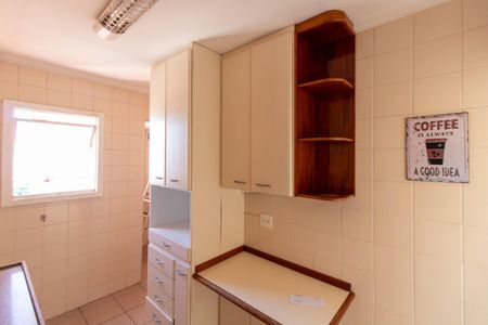 Apartamento para alugar com 83m², 3 quartos e 2 vagasCOZINHA