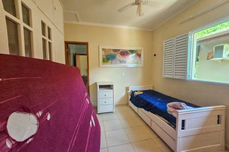 Casa de condomínio para alugar com 450m², 4 quartos e 4 vagas