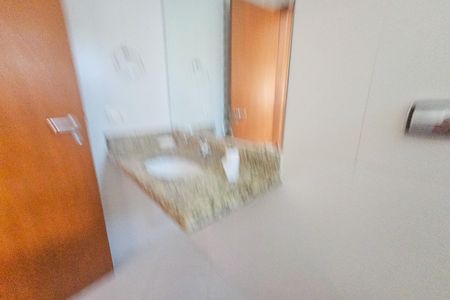 Casa de condomínio para alugar com 450m², 4 quartos e 4 vagas