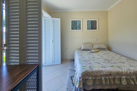 Casa de condomínio para alugar com 450m², 4 quartos e 4 vagas