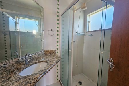 Casa de condomínio para alugar com 450m², 4 quartos e 4 vagas