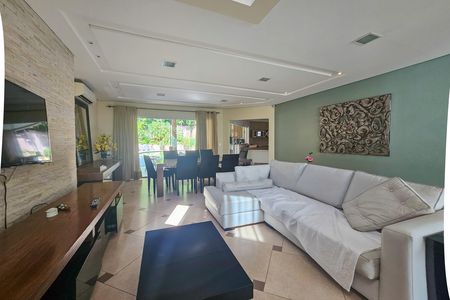 Casa de condomínio para alugar com 450m², 4 quartos e 4 vagas
