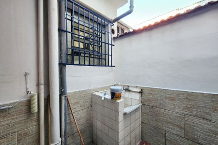 Casa para alugar com 50m², 2 quartos e sem vagaÁrea de Serviço 