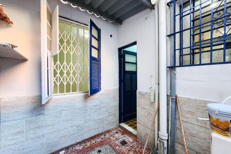 Casa para alugar com 50m², 2 quartos e sem vagaÁrea de Serviço 