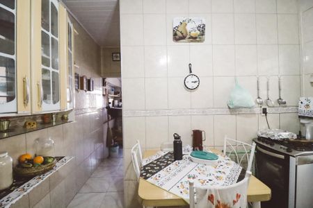 Casa para alugar com 120m², 2 quartos e sem vaga Casa para alugar com 120m², 2 quartos e sem vagaCozinha