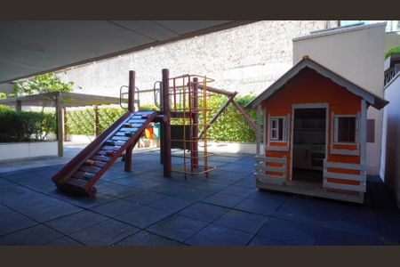 Apartamento para alugar com 84m², 3 quartos e 2 vagasÁrea comum - Playground