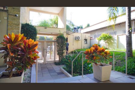 Apartamento para alugar com 84m², 3 quartos e 2 vagasFachada e portaria