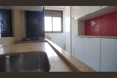 Apartamento para alugar com 84m², 3 quartos e 2 vagasCozinha 