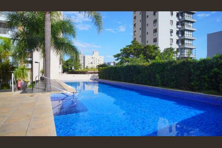 Apartamento para alugar com 84m², 3 quartos e 2 vagasÁrea comum - Piscina