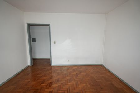 Sala de apartamento para alugar com 2 quartos, 77m² em Passo D’areia, Porto Alegre