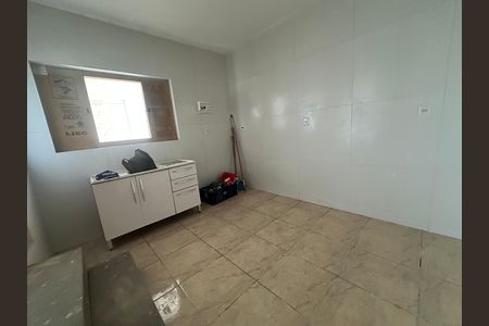 Casa para alugar com 80m², 2 quartos e 2 vagas Casa para alugar com 80m², 2 quartos e 2 vagasCozinha