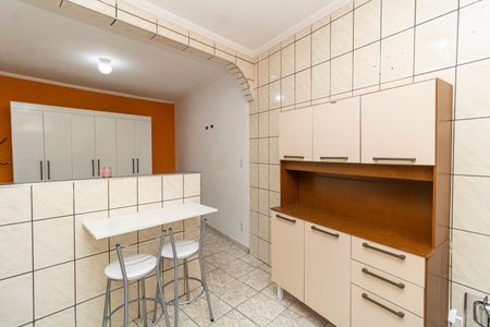 Cozinha de casa para alugar com 1 quarto, 30m² em Vila Nova Carolina, São Paulo