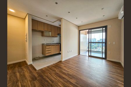 Sala de apartamento para alugar com 2 quartos, 61m² em Santo Amaro, São Paulo