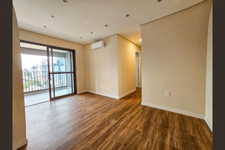 Sala de apartamento para alugar com 2 quartos, 61m² em Santo Amaro, São Paulo