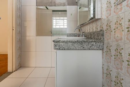 Banheiro da Suíte de casa à venda com 3 quartos, 160m² em Vila Cordeiro, São Paulo