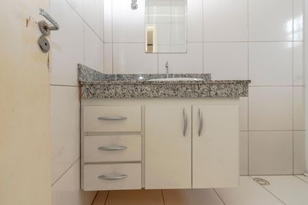 Banheiro de casa à venda com 3 quartos, 160m² em Vila Cordeiro, São Paulo