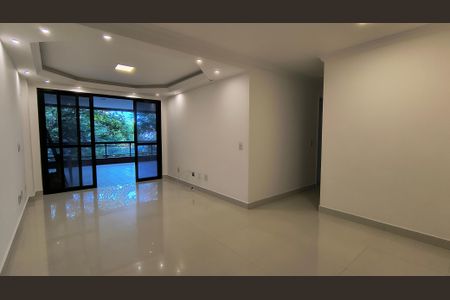 Sala de apartamento para alugar com 2 quartos, 110m² em Recreio dos Bandeirantes, Rio de Janeiro