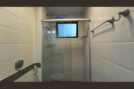 Apartamento para alugar com 110m², 2 quartos e 2 vagas Apartamento para alugar com 110m², 2 quartos e 2 vagasBanheiro da Suíte