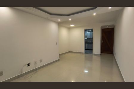 Sala de apartamento para alugar com 2 quartos, 110m² em Recreio dos Bandeirantes, Rio de Janeiro