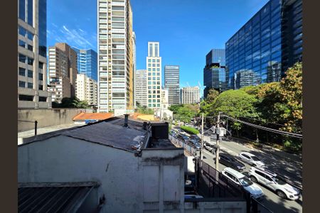 Apartamento para alugar com 90m², 2 quartos e 1 vaga Apartamento para alugar com 90m², 2 quartos e 1 vagaVista da Sala