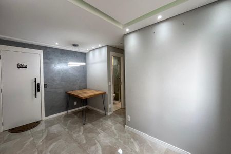 Apartamento para alugar com 40m², 2 quartos e 1 vaga Apartamento para alugar com 40m², 2 quartos e 1 vagaSala
