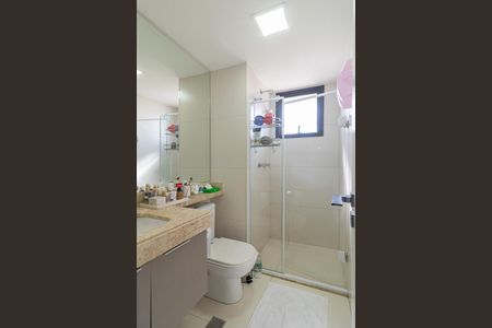 Apartamento para alugar com 76m², 1 quarto e 2 vagas Apartamento para alugar com 76m², 1 quarto e 2 vagasBanheiro da Suíte