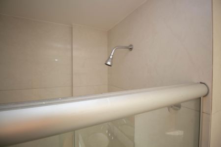 Banheiro da Suíte de apartamento para alugar com 1 quarto, 38m² em Shcgn 703, Brasília
