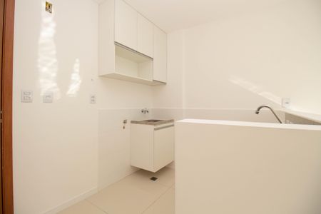 Cozinha e Área de Serviço de apartamento para alugar com 1 quarto, 38m² em Shcgn 703, Brasília